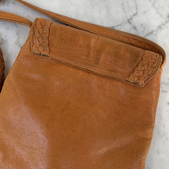 BALI ELF Leather Fringe Crossbody Bag - Picture 6 of 13